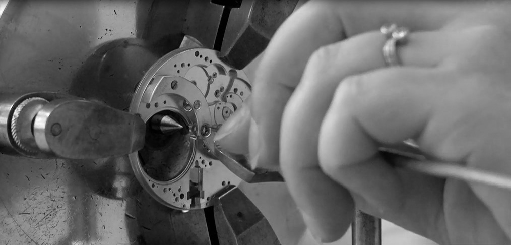 宝珀手表坏了怎么修（宝珀指针错位）